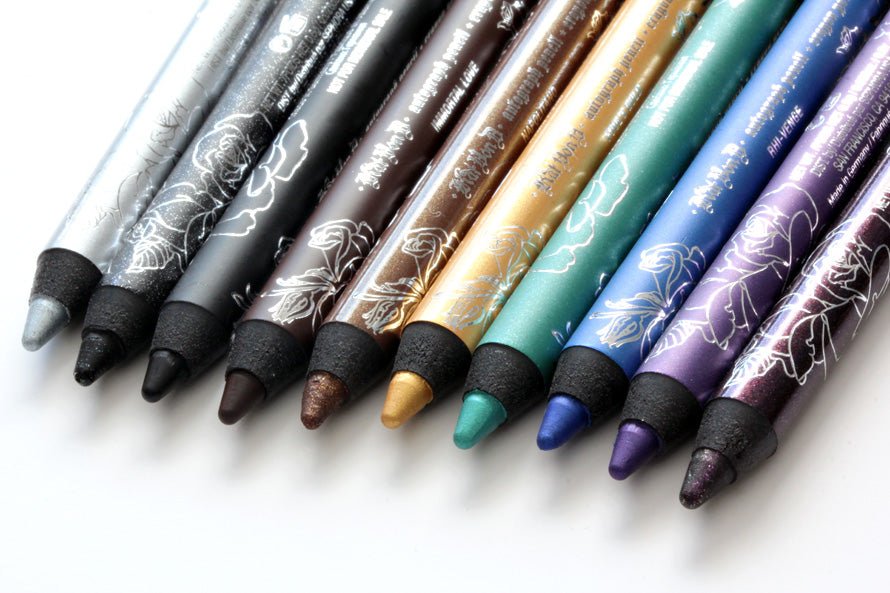 עפרונות עיניים