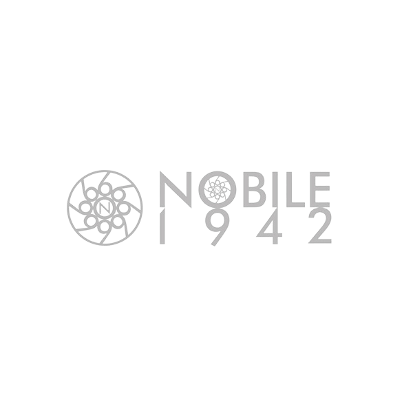 Nobile 1942 - לובן מור